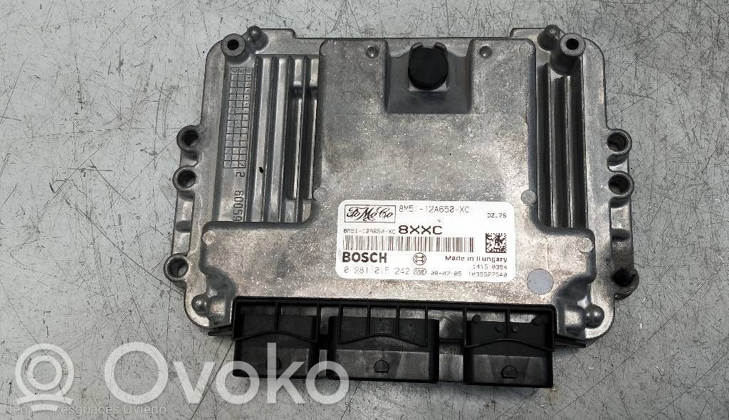 Unidad de control/módulo del motor   0281015242,8M5112A650XC