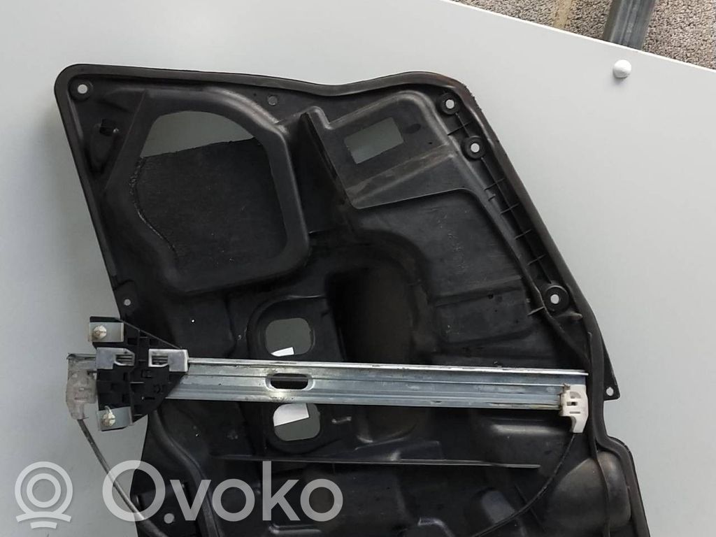 Mazda 626 Mehāniskais priekšpusē loga pacelšanas mehānisms 