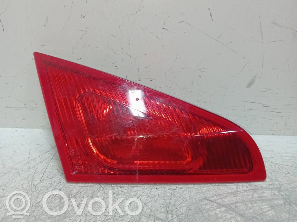 Headlight/headlamp bulb