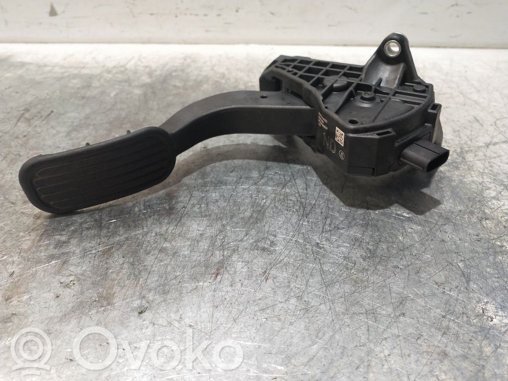 Acceleration sensor   78110F4022