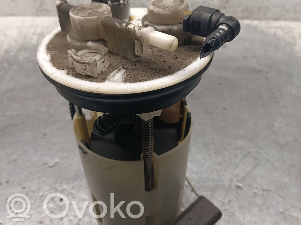 Toyota Avensis T220 Pompă combustibil în rezervor 