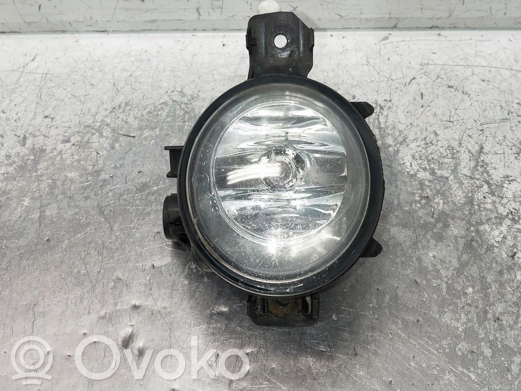 Miglas lukturis priekšā   98203672,6317783750103,13101610