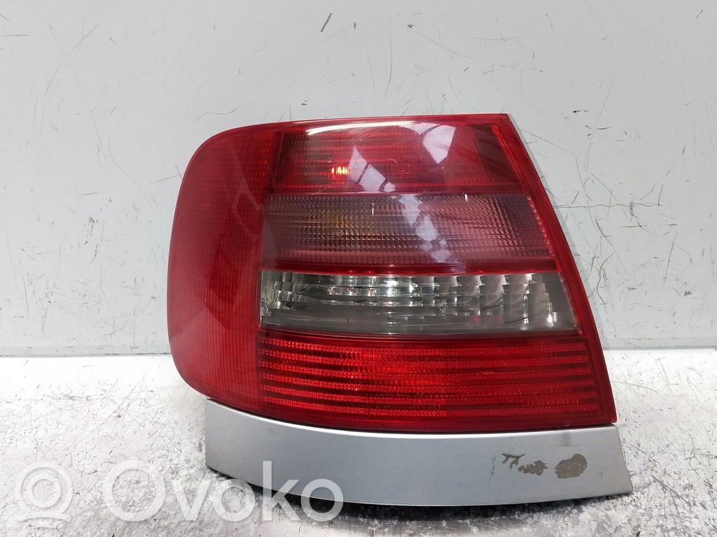 Rear/tail lights