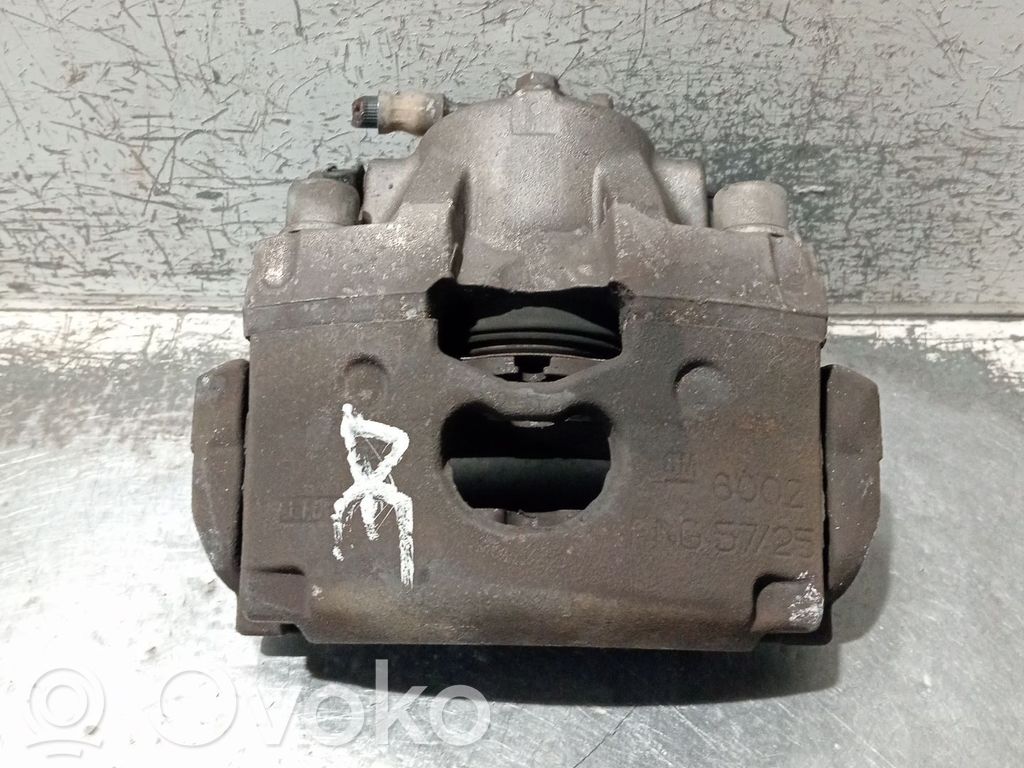Opel Vectra B Priekinis suportas 