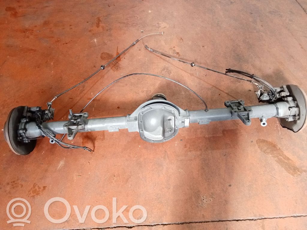 Iveco Daily 6th gen Hinterachsträger mit Reduzierstück 