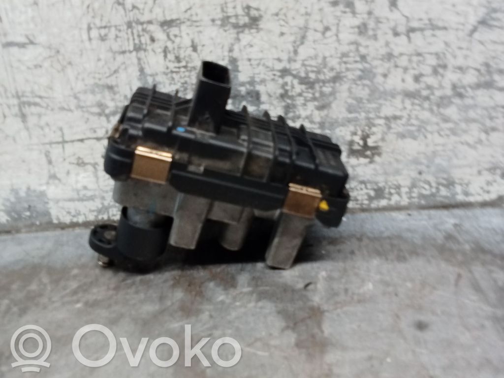 Citu veidu vadības bloki / moduļi   4933519600