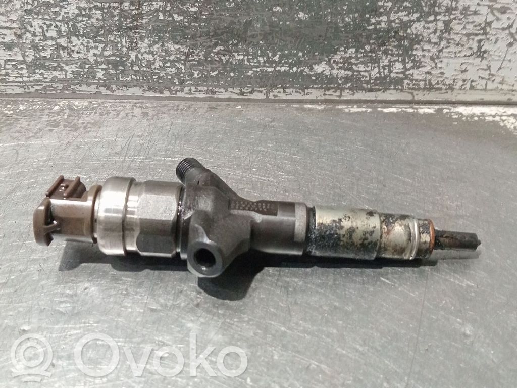 Inyector de combustible   16613AA020,DENSO7890,DENSO