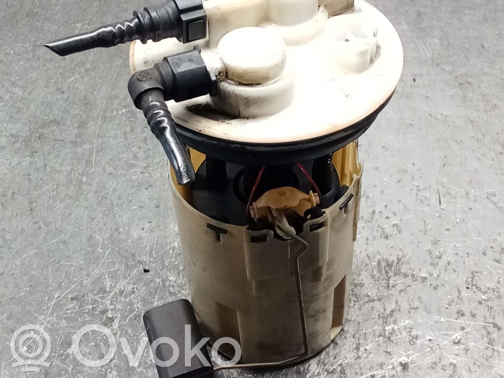 Toyota Corolla E120 E130 Pompă combustibil în rezervor 