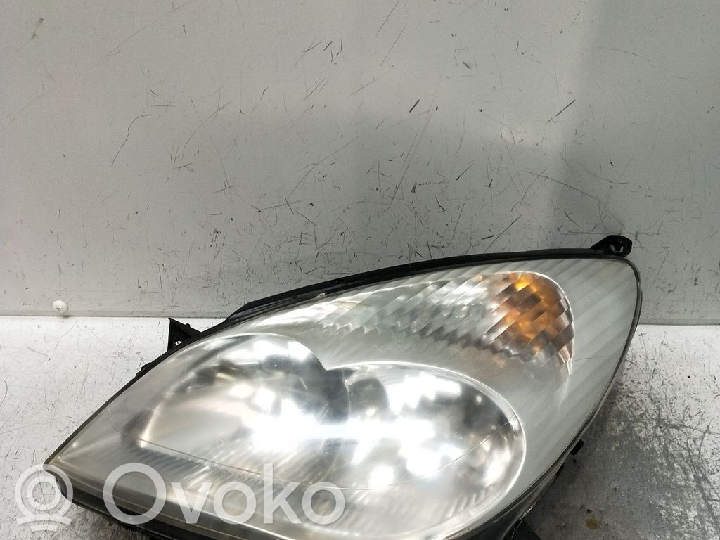 Headlight/headlamp   89005402
