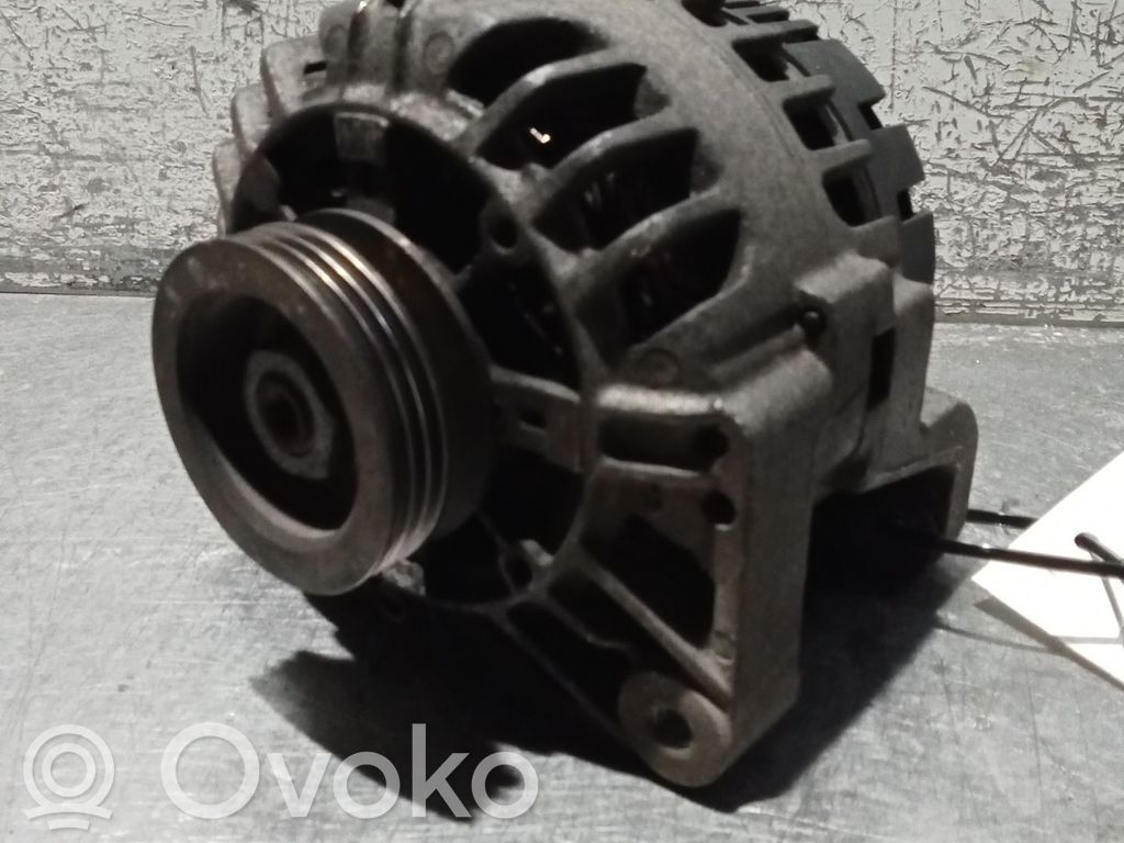 Renault Clio II Alternador 
