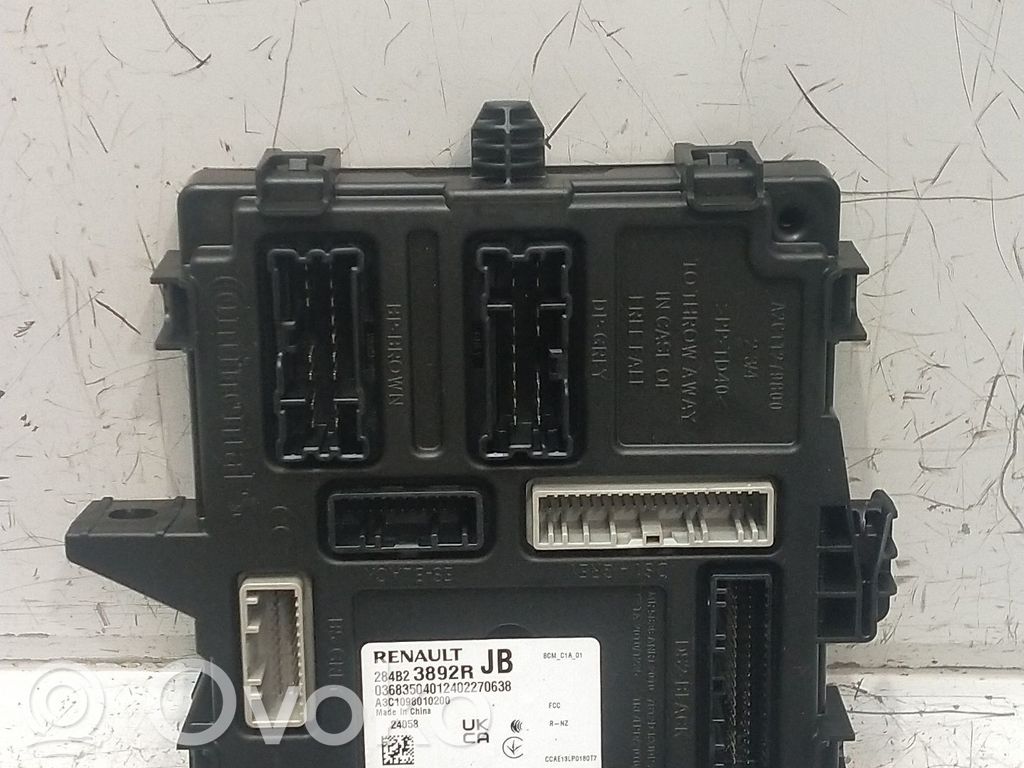Dacia Sandero III Autres unités de commande / modules 