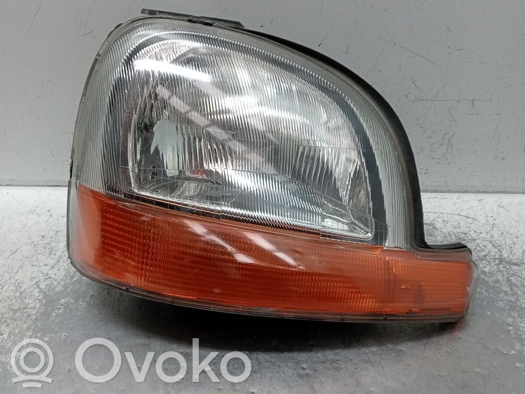 Headlight/headlamp   89001034,086670