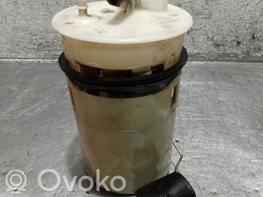 Bomba interna de combustible   511102D,20G