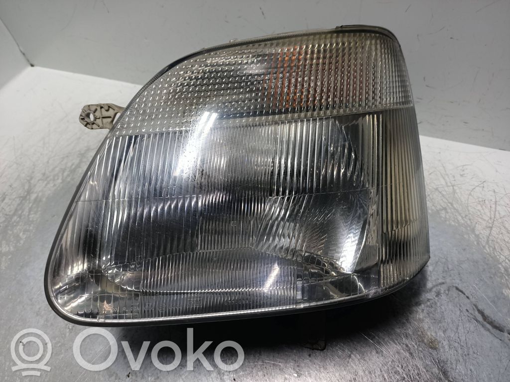 Opel Agila A Lampa przednia 