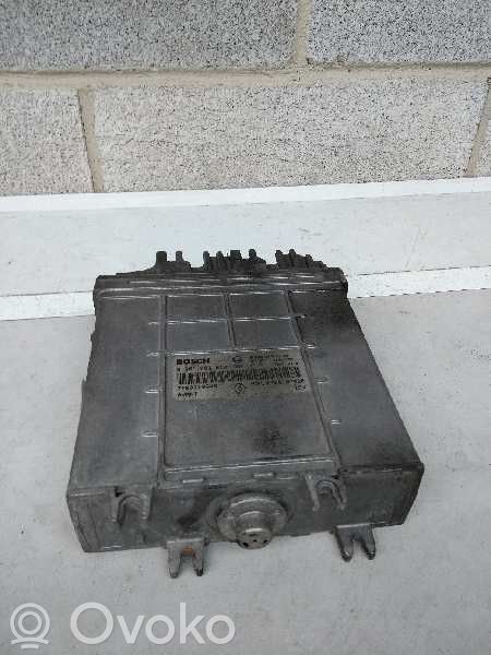 Renault Megane I Engine control unit/module 