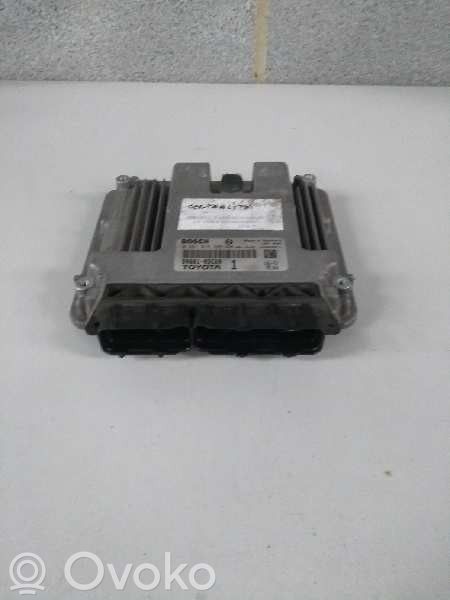 Toyota Yaris Engine control unit/module 