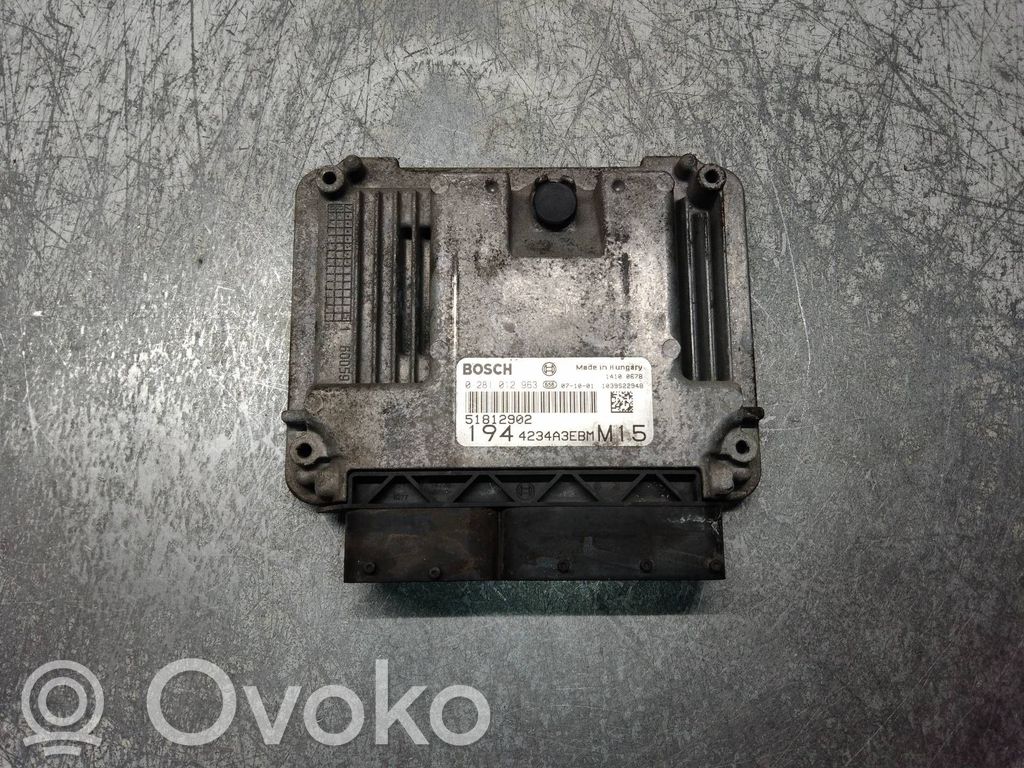 Engine control unit/module   0281012963,51812902,1944234A3EBMM15
