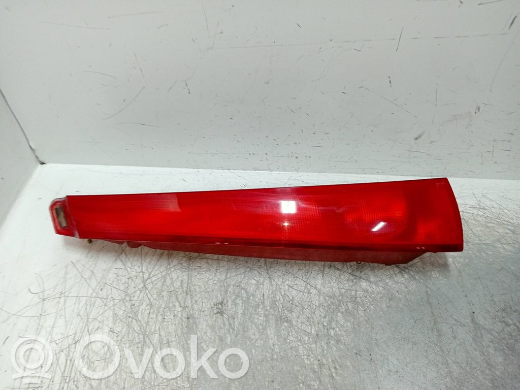Citroen C5 Aizmugurējais lukturis virsbūvē 