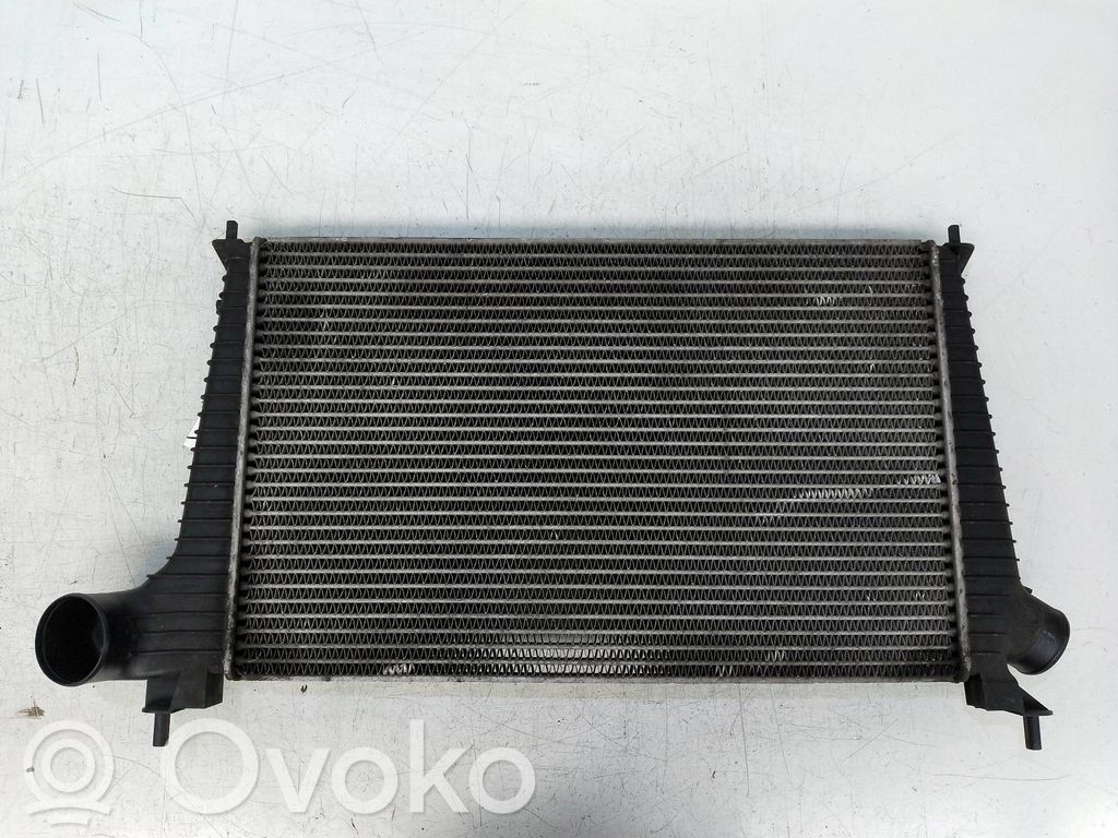 Interkūlerio radiatorius   4726568