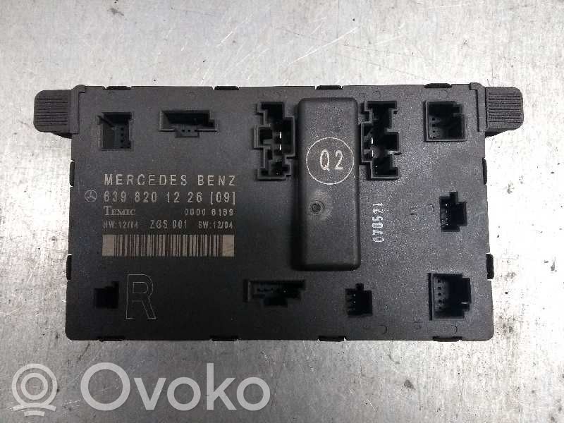 Mercedes-Benz Vito Viano W639 Homelink control unit 