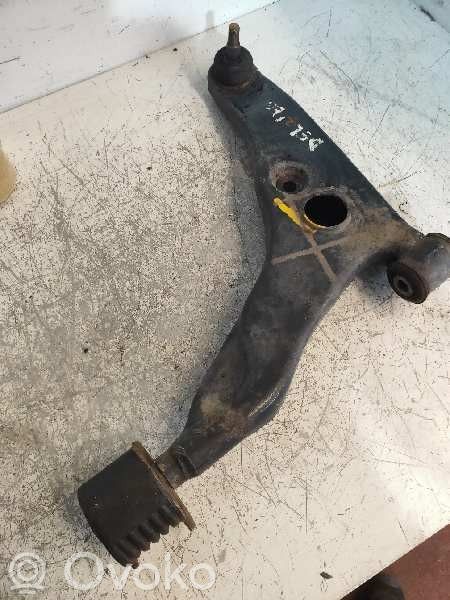 Brazo de suspensión delantero