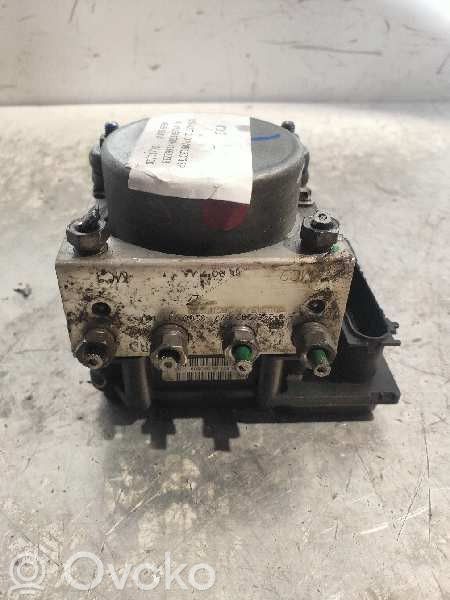 Renault Clio III Bomba de ABS 