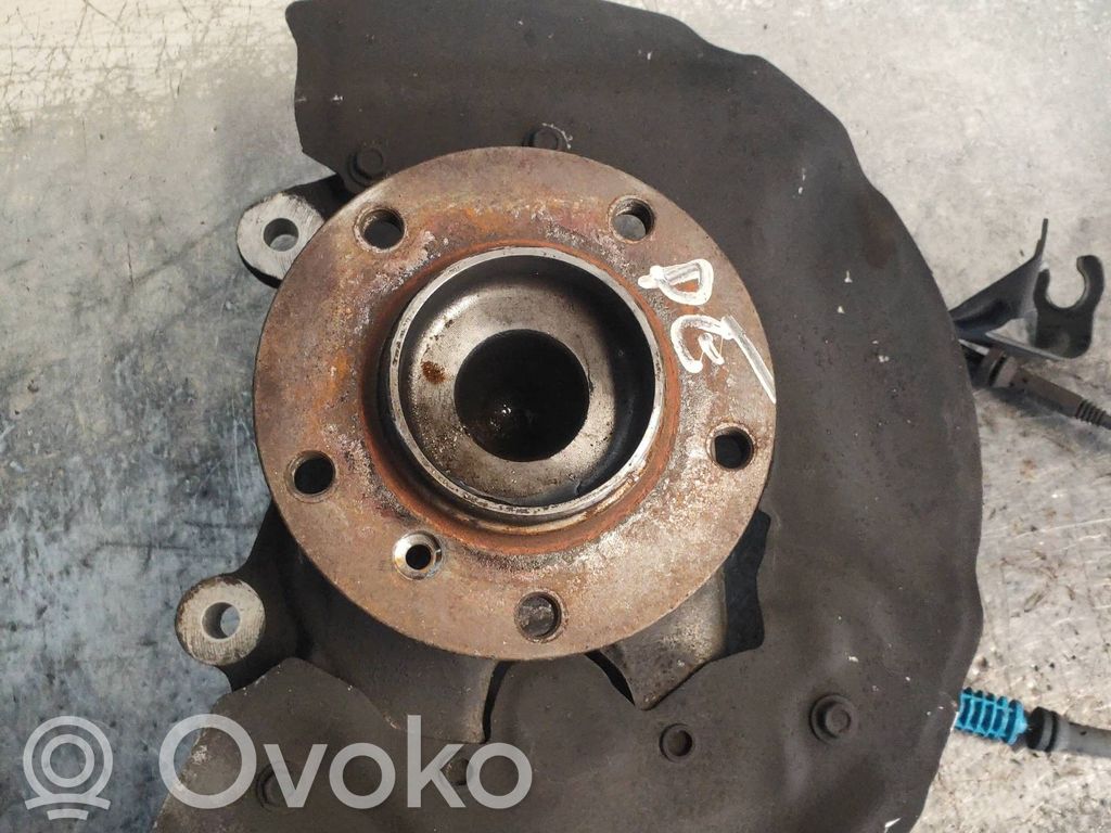 Front wheel hub spindle knuckle   6762018,31216762018