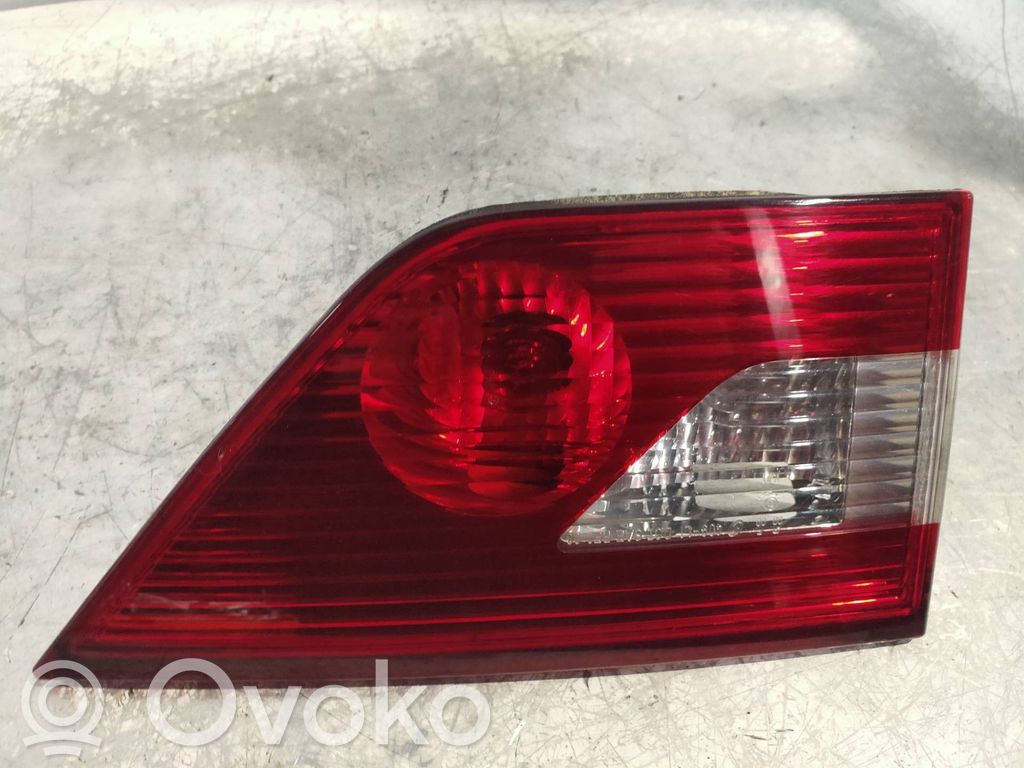 BMW X3 E83 Headlight/headlamp bulb 