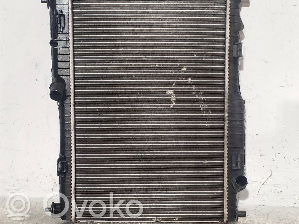 Radiateur de refroidissement   M135197,1768105VALEO