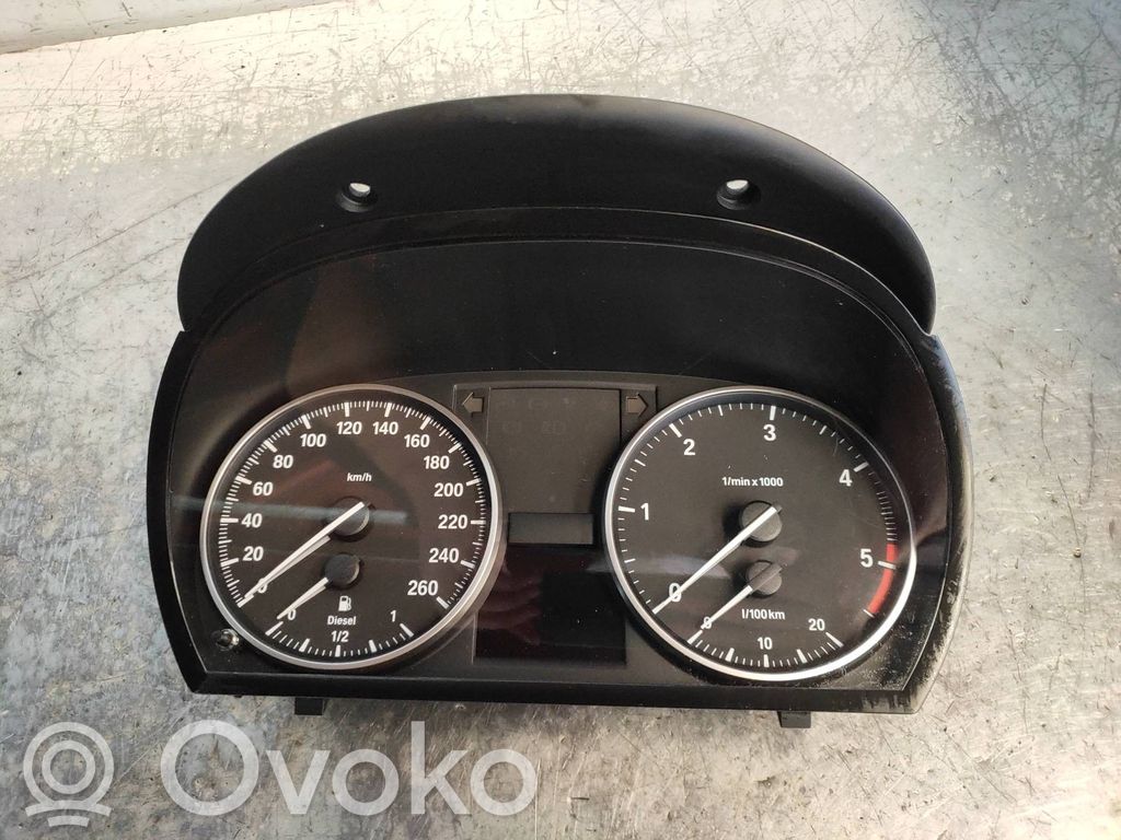 Speedometer (instrument cluster)   102535093,918706002,450207515