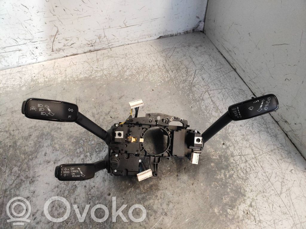 Seat Leon (5F) Panel lighting control switch 