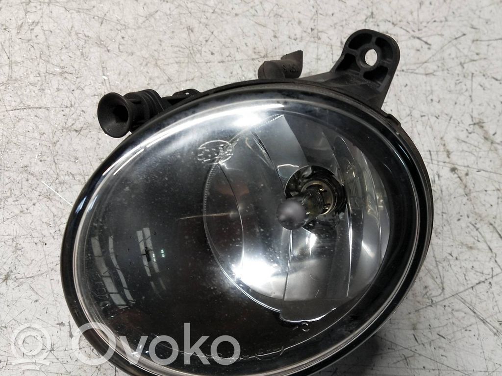 Etusumuvalo   8T0941700E