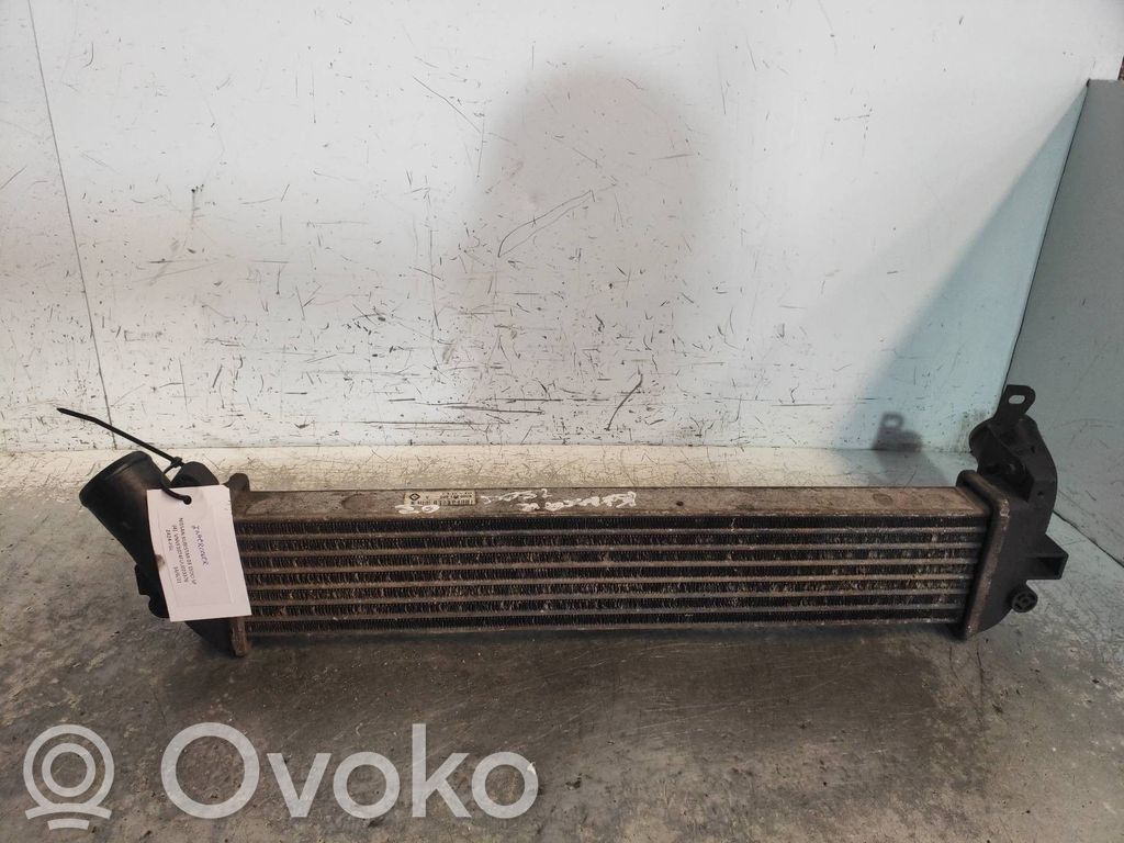 Nissan Kubistar Radiador intercooler 