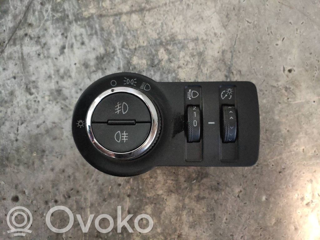 Panel lighting control switch   13268703