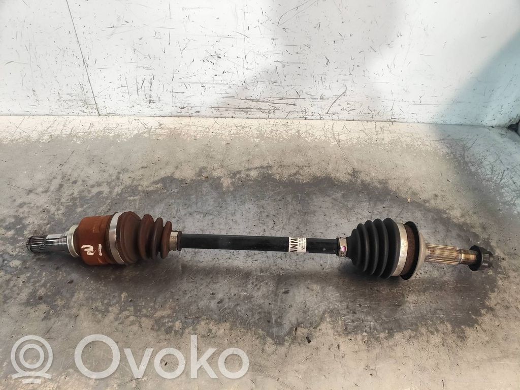 Toyota Yaris Eje de transmisión delantero 