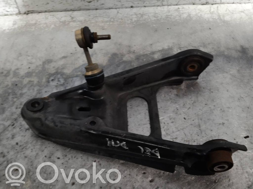 Brazo de suspensión delantero