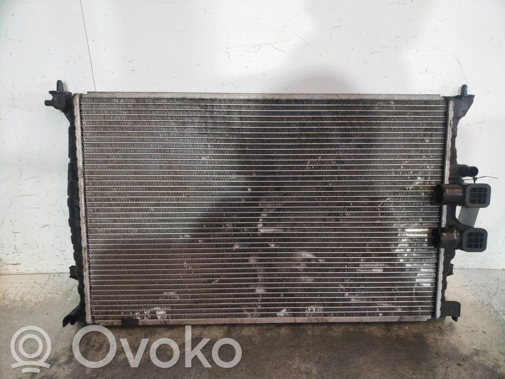Peugeot 406 Dzesēšanas šķidruma radiators 
