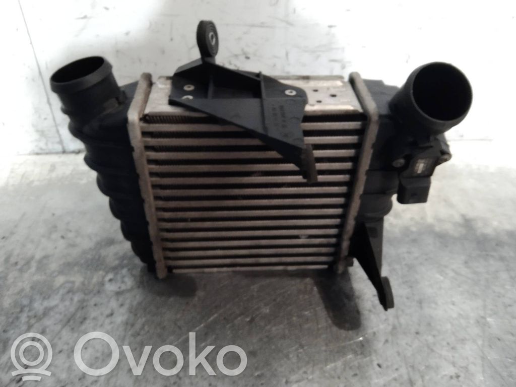 Interkūlerio radiatorius   6Q0145804A,862403N