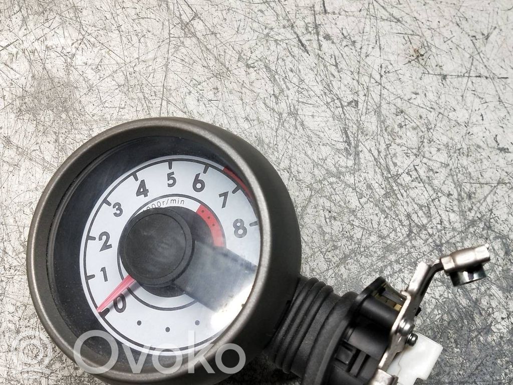 Toyota Aygo AB10 Speedometer (instrument cluster) 