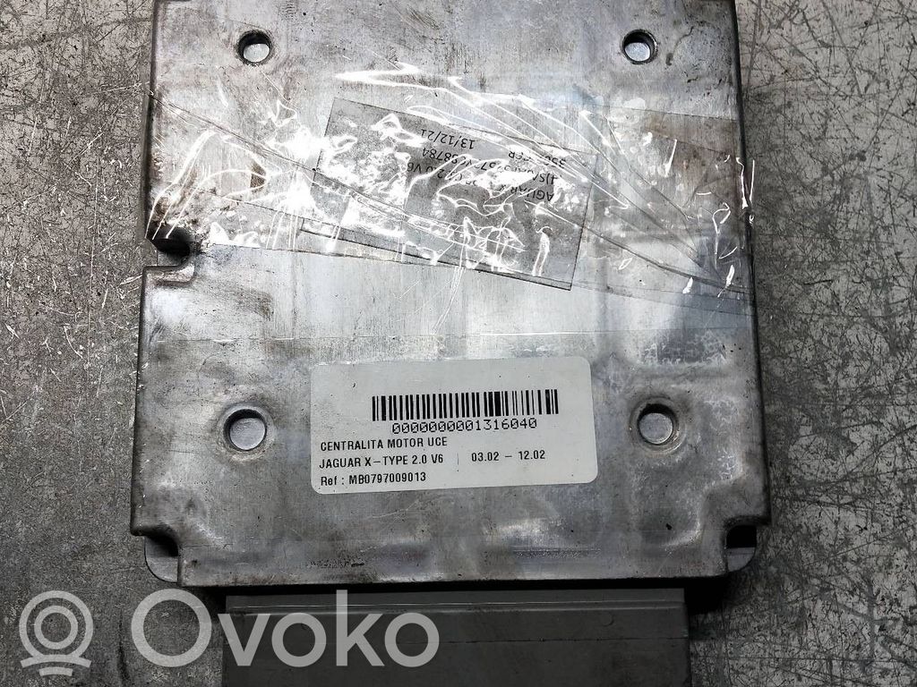 Jaguar X-Type Engine control unit/module 