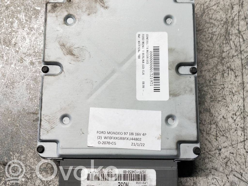 Ford Mondeo MK II Engine control unit/module 