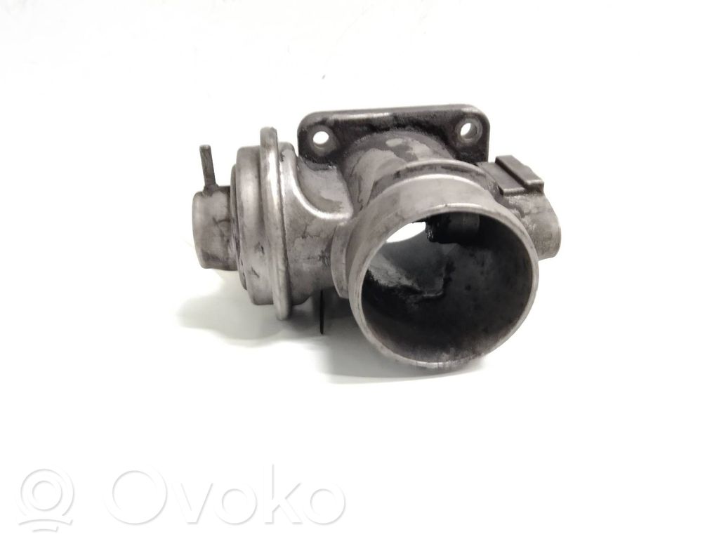 BMW 3 E30 EGR valve 