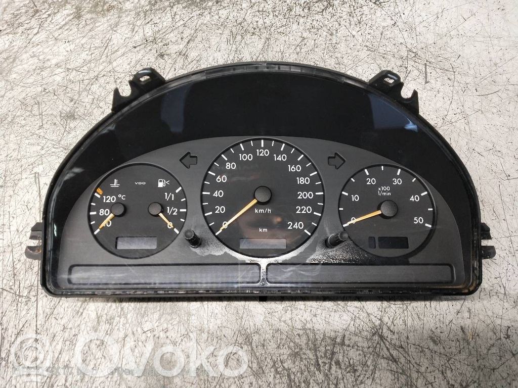 Mercedes-Benz ML W163 Licznik / Prędkościomierz 