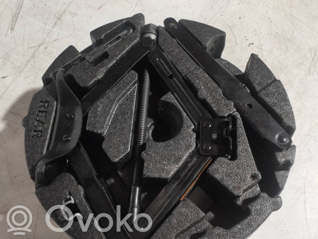 Opel Insignia A Lift Jack 