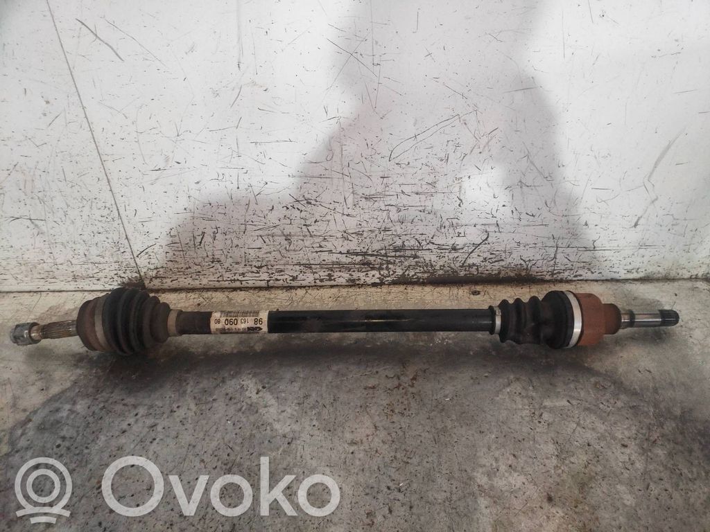 Citroen C-Elysée Priekšējā pusass 