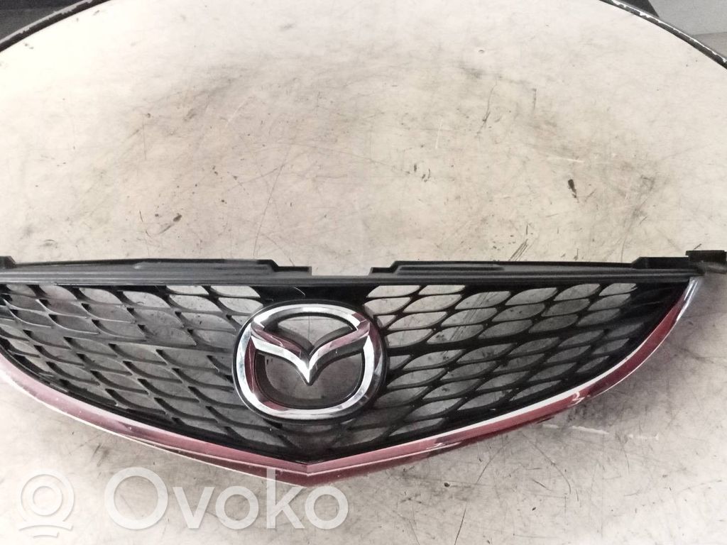 Front grill   GS1D50712