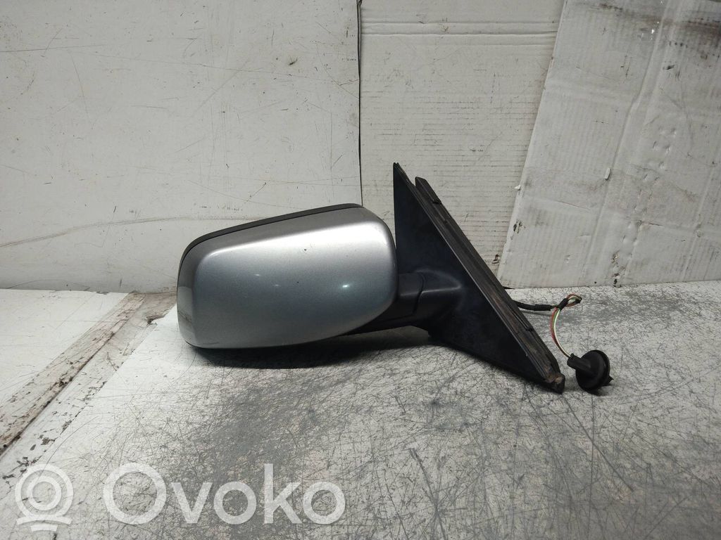 Spogulis (elektriski vadāms)