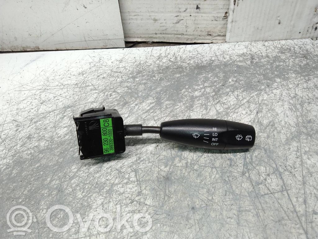 Pyyhkijän vipu   96230800,3993301000