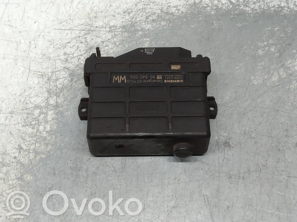 Opel Kadett D Engine control unit/module 