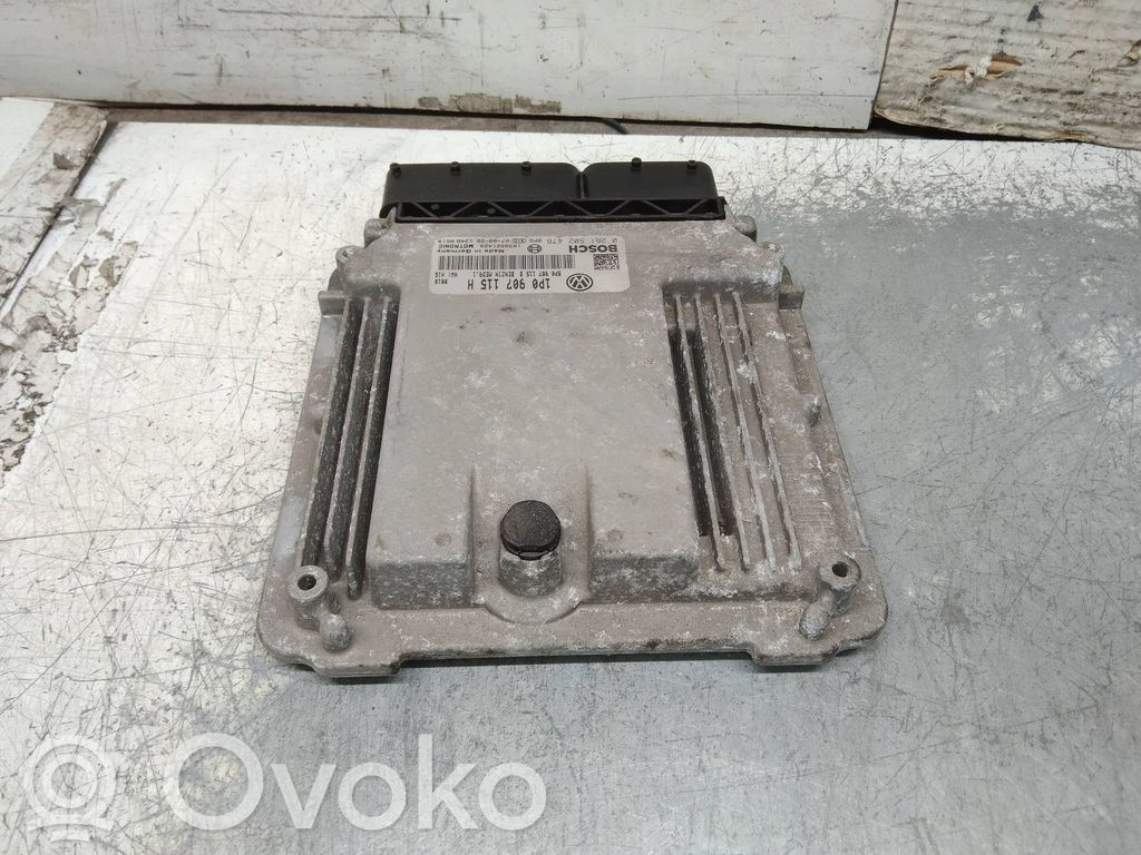 Engine control unit/module   0261S02476,1P0907115H,8P0907115B